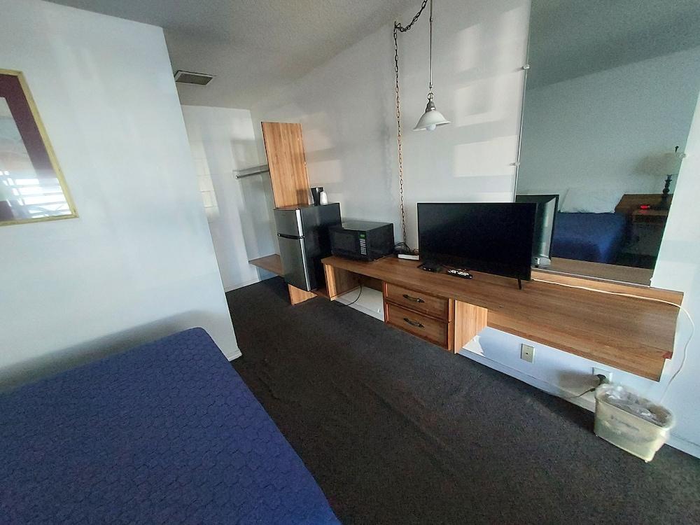 Royal Inn photo 15