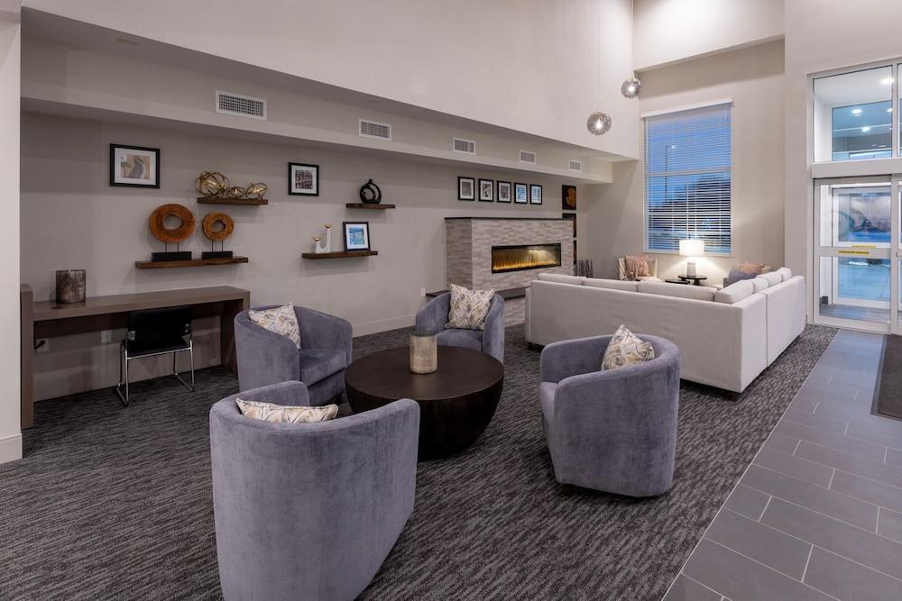 GrandStay Hotel & Suites Algona IA photo 3