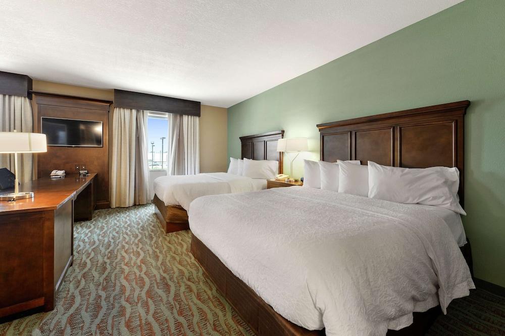 Hampton Inn & Suites Gulfport I-10 photo 20