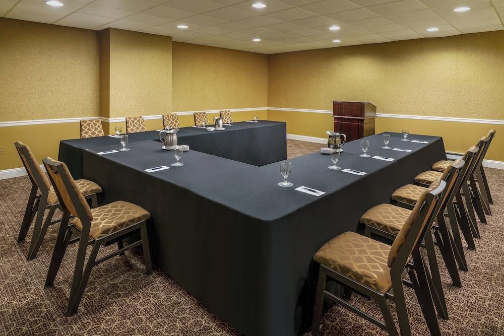 Sheraton Great Valley Hotel photo 46
