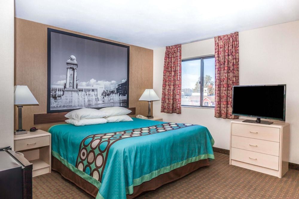 Super 8 by Wyndham Liverpool/Clay/Syracuse Area photo 17