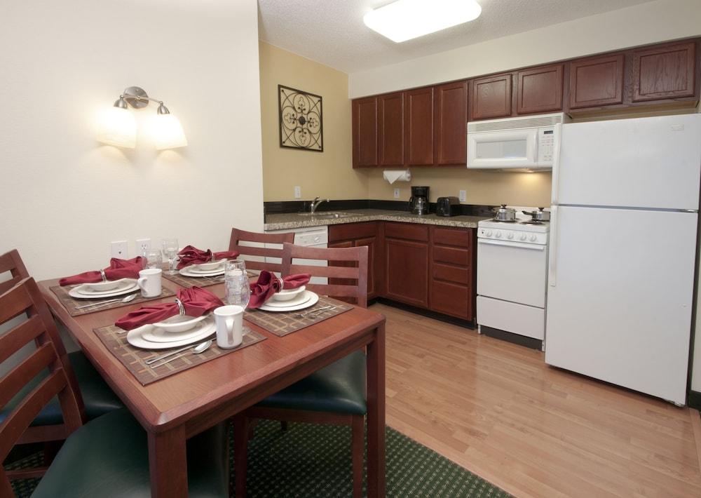 Residence Inn by Marriott Oklahoma City South photo 5