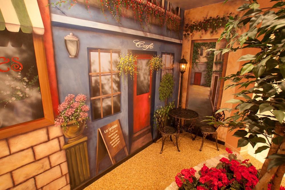 Destinations Inn photo 82