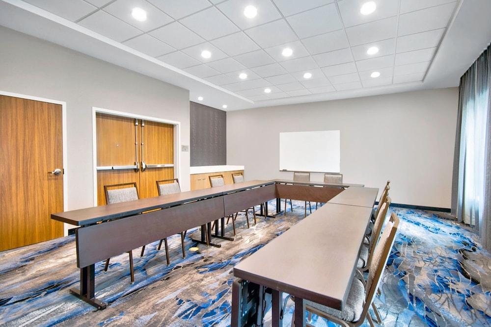 Fairfield Inn & Suites by Marriott Cincinnati North photo 25