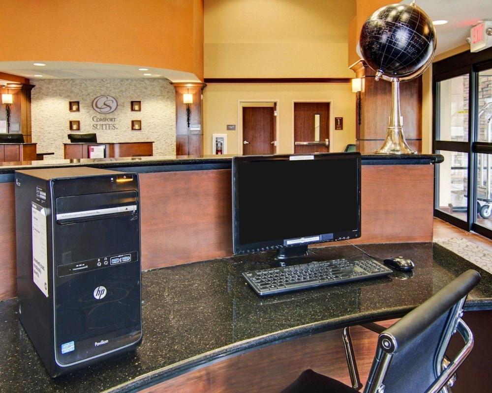 Comfort Suites Texarkana Arkansas photo 26