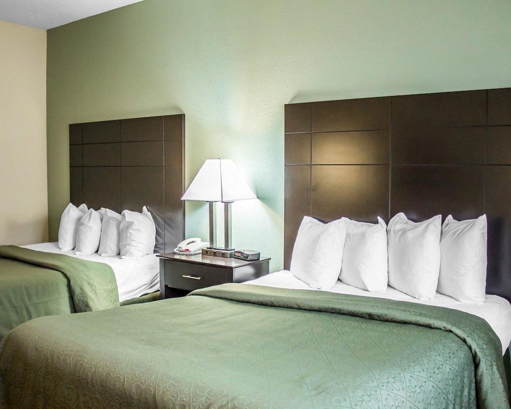 Quality Inn photo 29