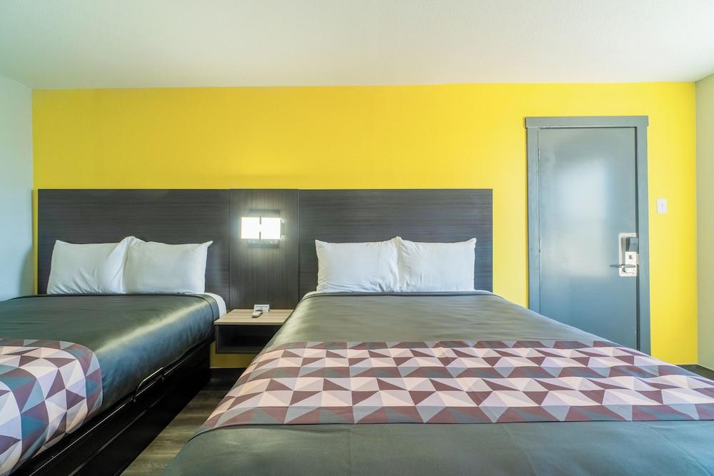 Royal Inn by OYO photo 3