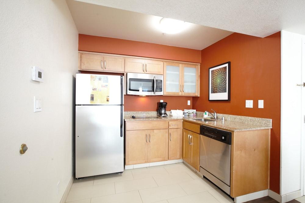 Residence Inn by Marriott Sacramento Airport Natomas photo 40