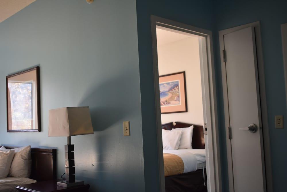 GUEST COTTAGES & SUITES photo 4