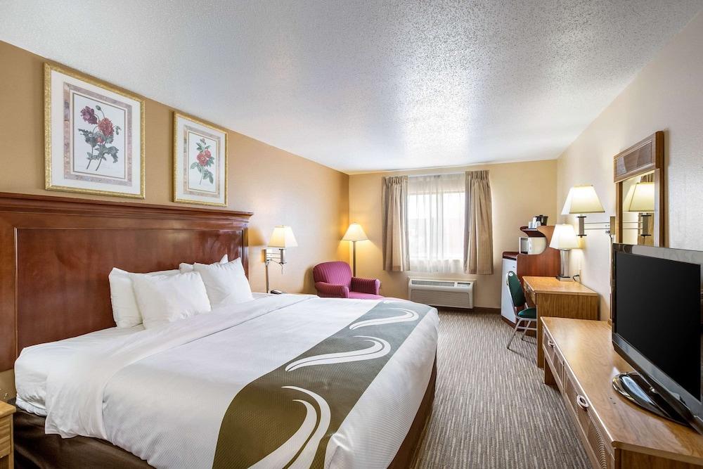 Quality Inn - Storm Lake photo 30