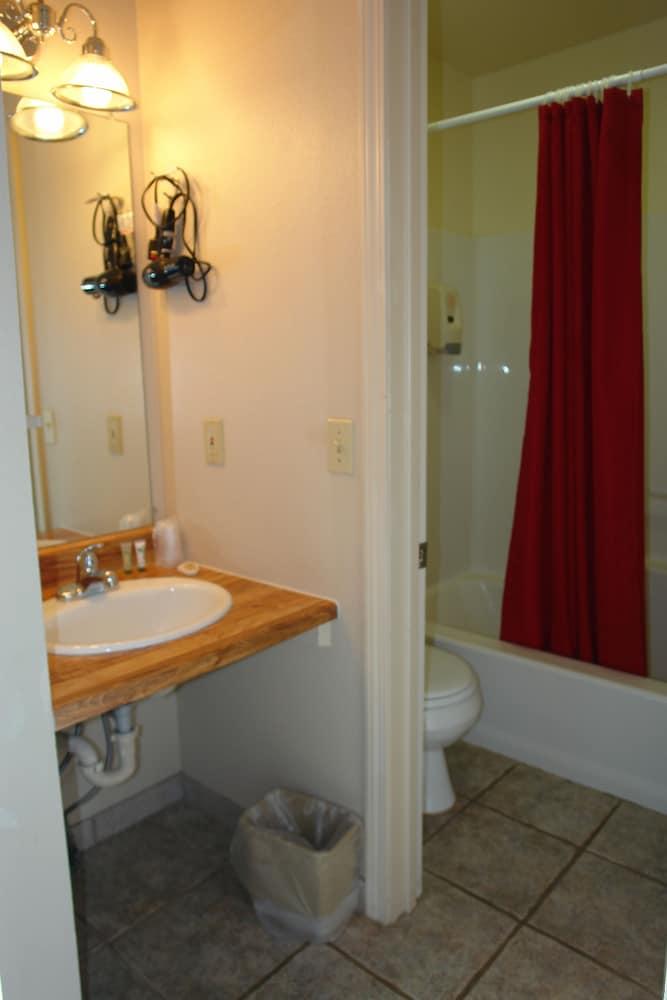 Carter Mountain Motel photo 33
