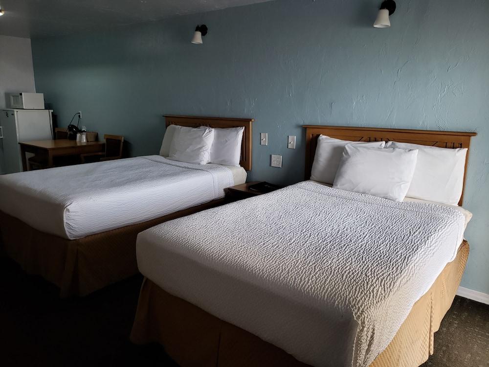 Topaz Motel photo 6