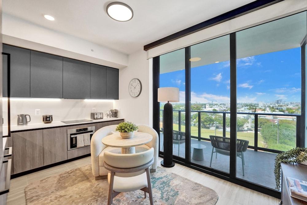 72 Park - Miami Beach by Nomada photo 14