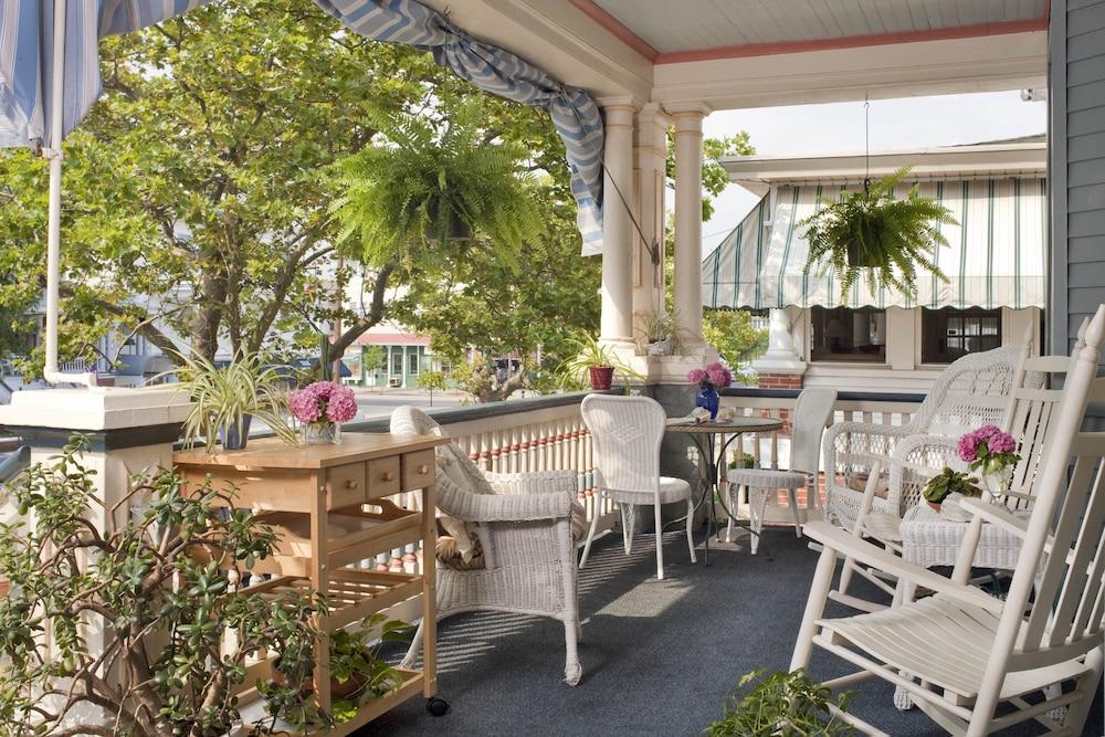 The Bayberry Inn photo 10