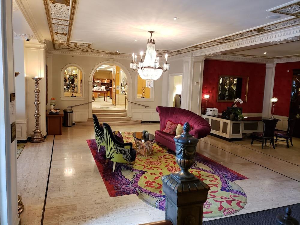 The Huntington Hotel photo 2