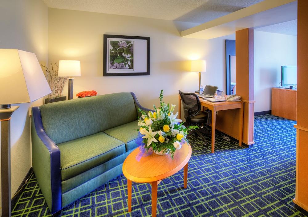 Fairfield Inn and Suites by Marriott Laredo photo 30