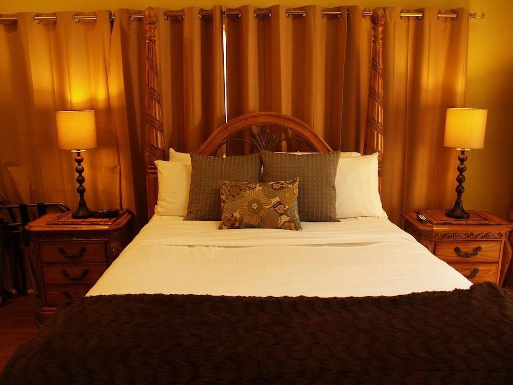 Glen Ellen Inn photo 26