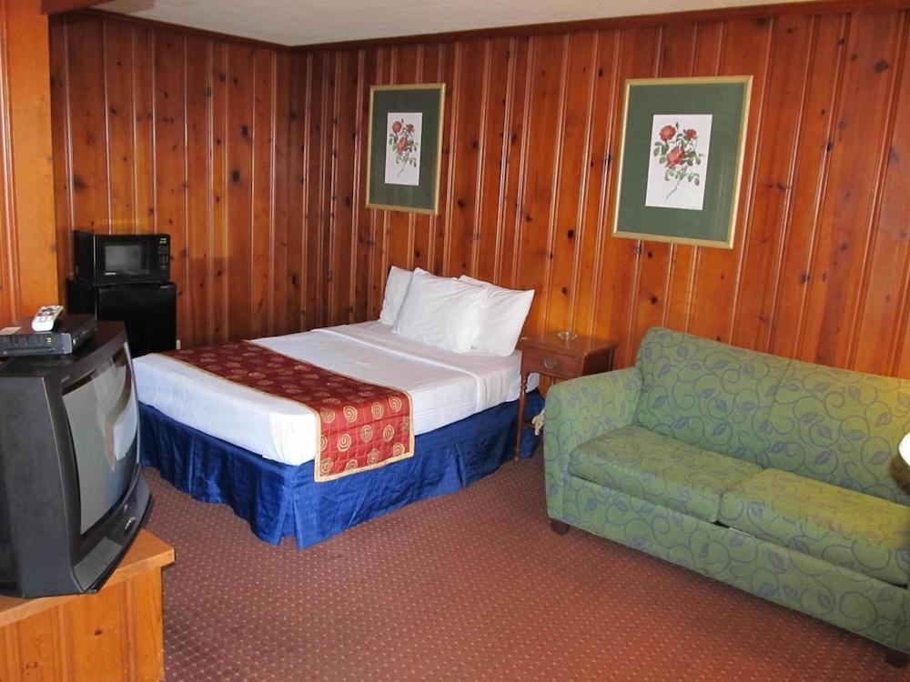 Potomac River Motel photo 15