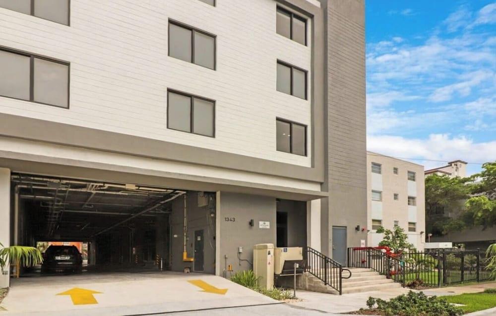 Metro Park Hotel photo 67