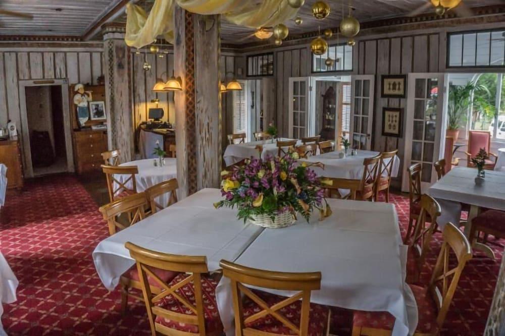 Putnam Lodge Hotel and Spa photo 25