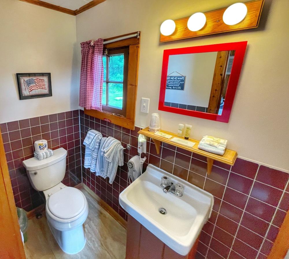 Open Hearth Inn photo 77