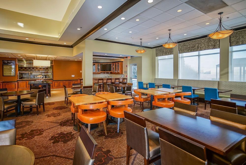 Wyndham Garden Kankakee photo 26