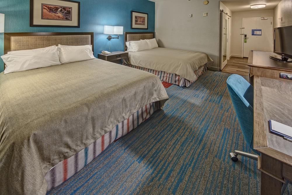 Hampton Inn Kayenta photo 46