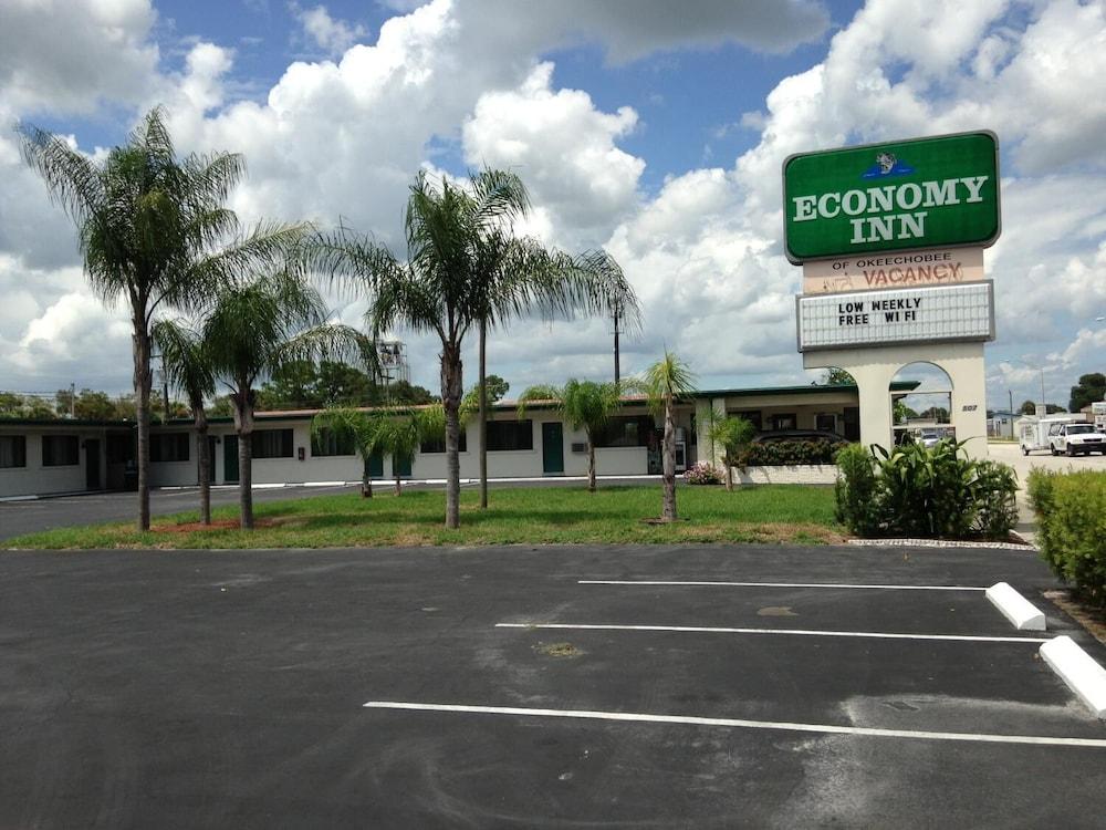 Economy Inn photo 12