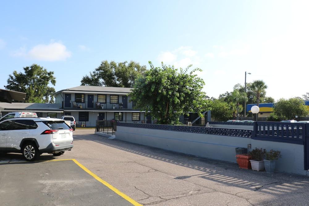 Dunedin Cove Motel photo 19