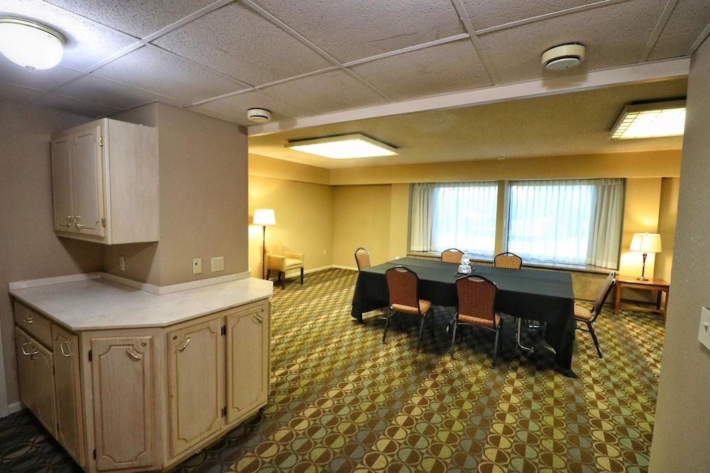 Hotel Mead Resorts & Conventions Center photo 63