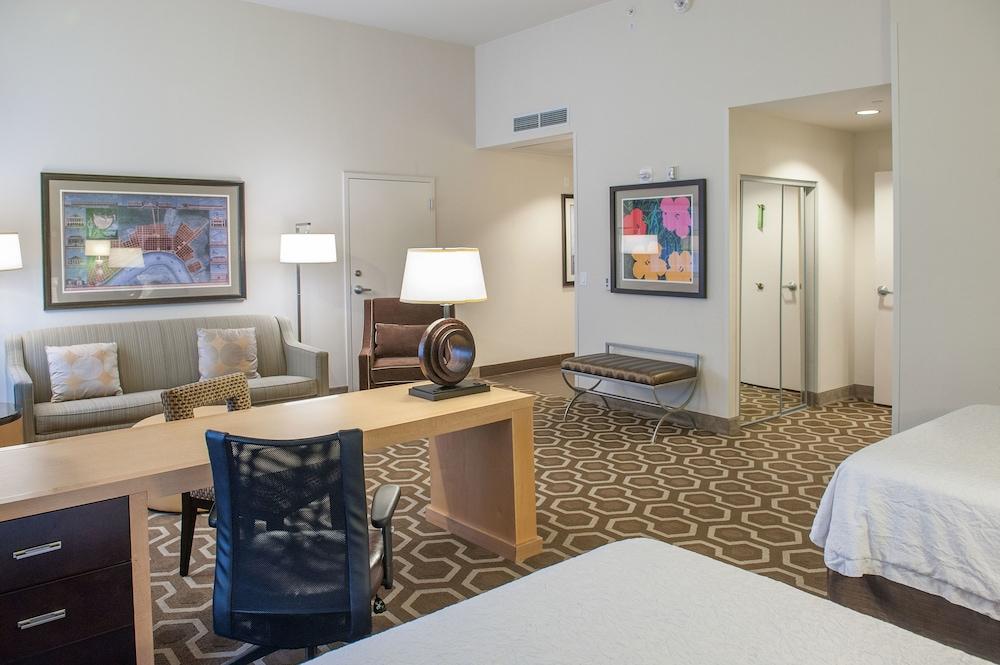 Hampton Inn & Suites New Orleans Downtown (French Qtr Area) photo 10