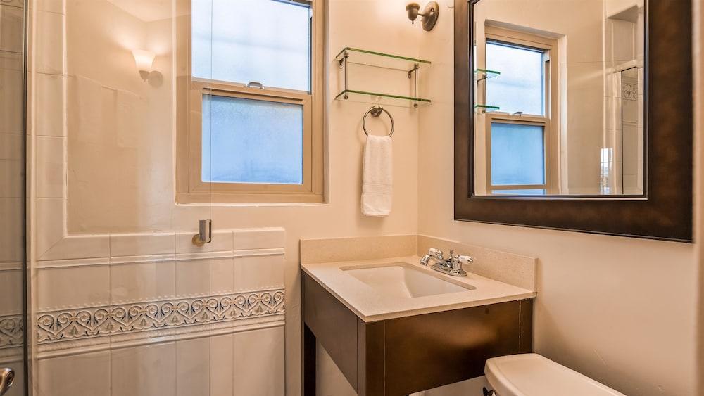 Best Western Downtown San Diego photo 7