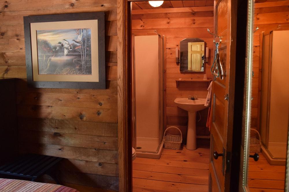 Lake House photo 90