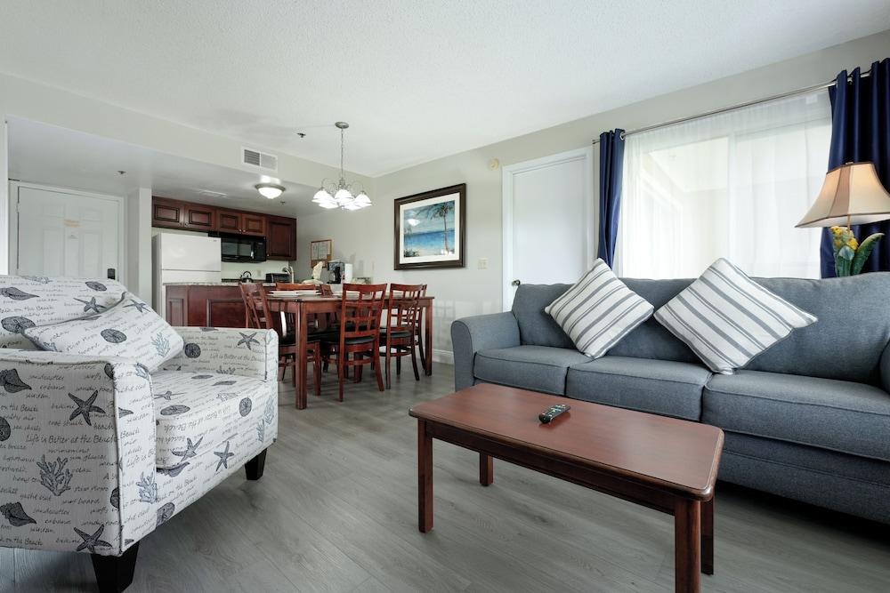 Parc Corniche Condominium Suite Hotel photo 23