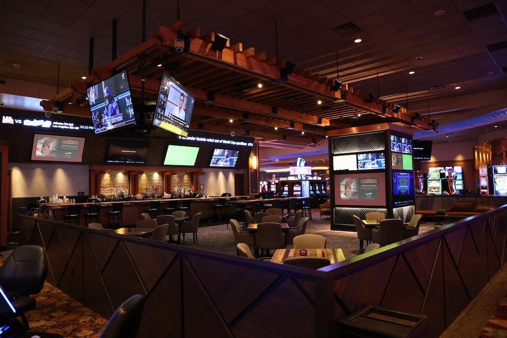 Four Winds Casino Resort – New Buffalo photo 58