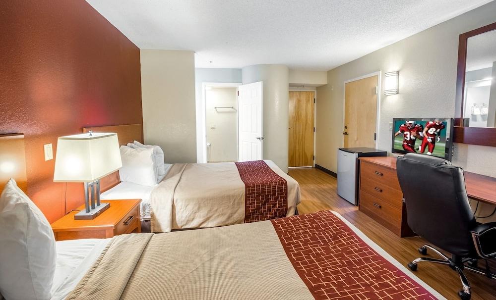 GreenTree Inn Houston IAH Airport photo 23
