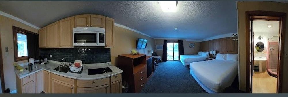 Hampton Motel photo 1