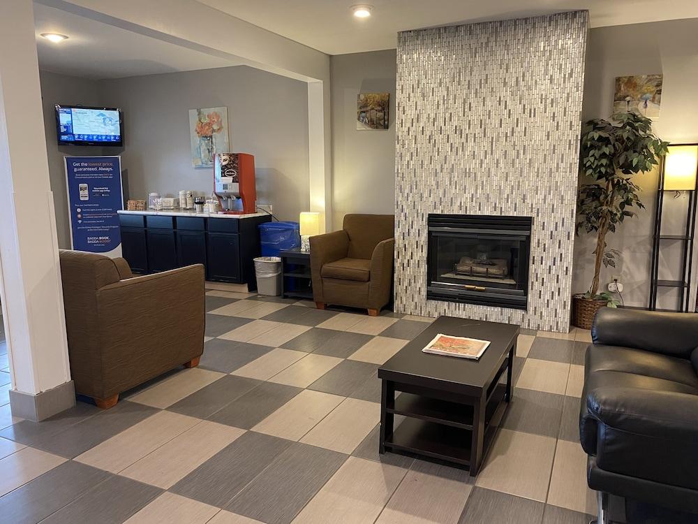 Quality Inn Mauston I-90 photo 33