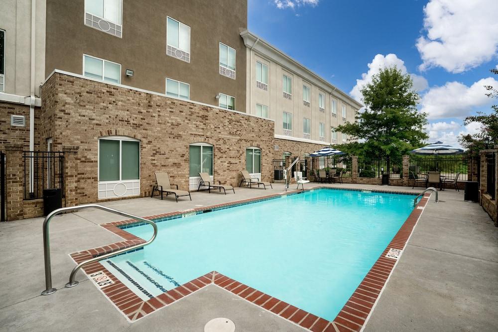 Holiday Inn Express and Suites Winona North by IHG photo 45