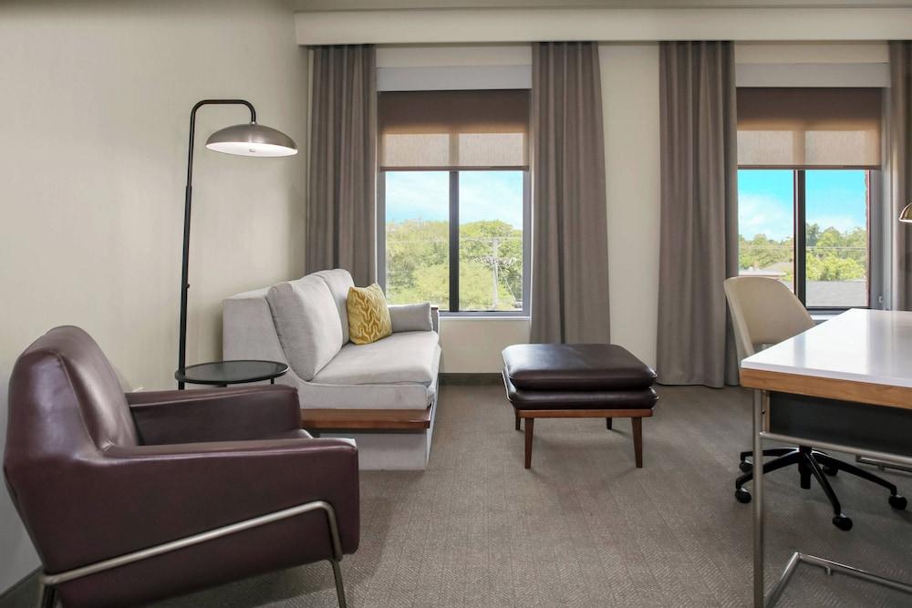 Courtyard by Marriott Thomasville Downtown photo 14