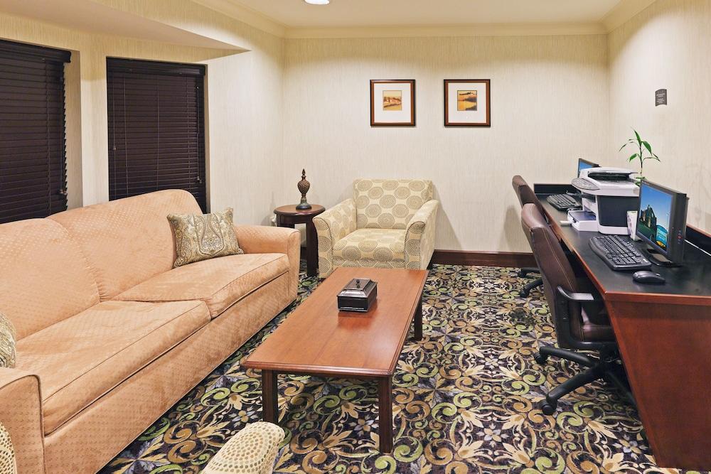 Staybridge Suites Wichita by IHG photo 23