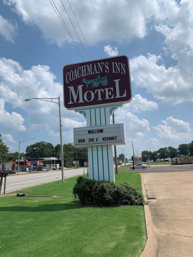 Coachman's Inn Motel photo 23