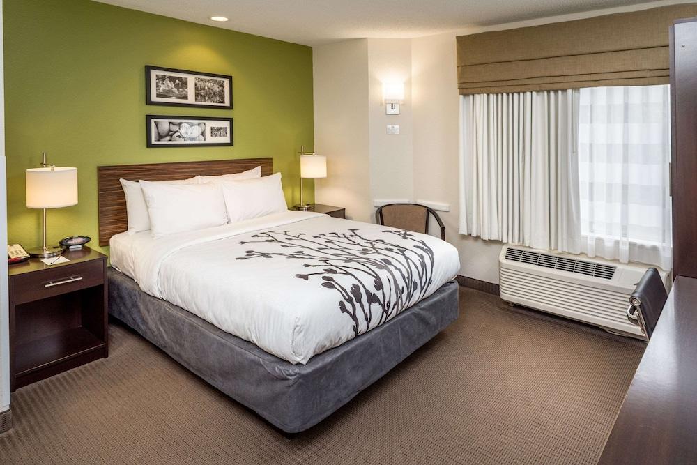 Sleep Inn Charleston North photo 3