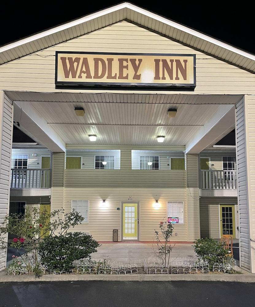Wadley Inn photo 1