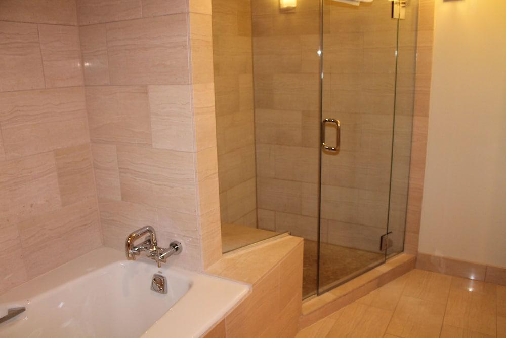 Ice House Suites and Condominiums photo 100