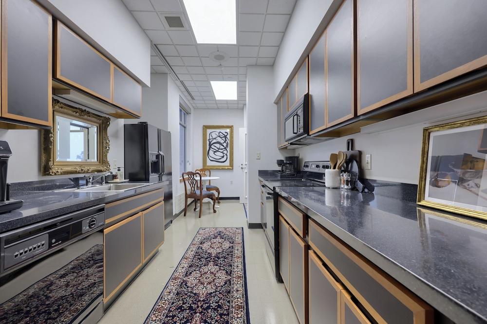 The Executive Suites and Venue photo 62