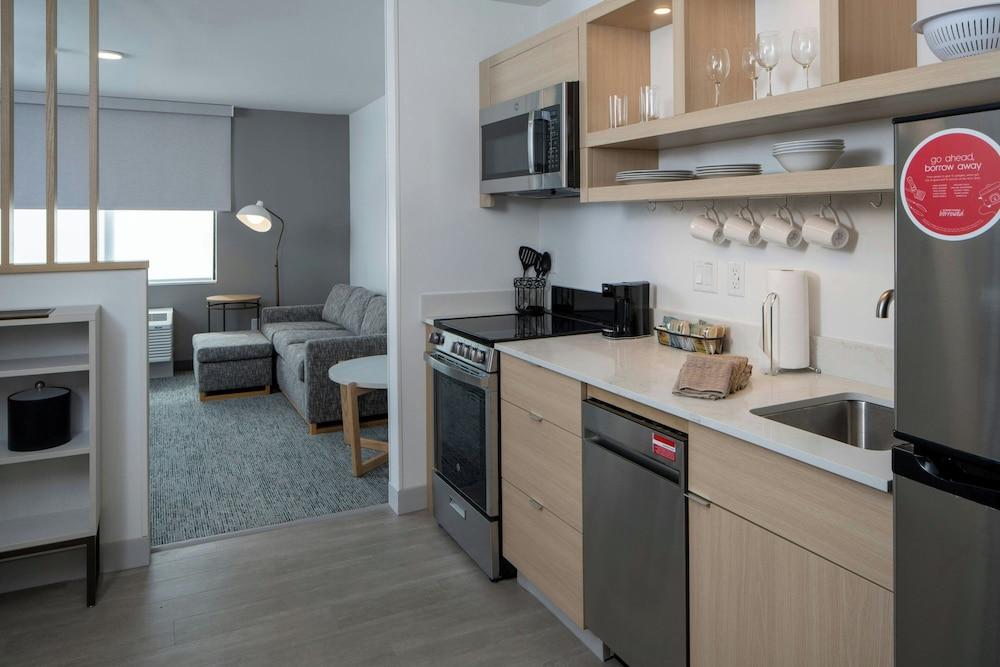 Towneplace Suites By Marriott Surprise Prasada photo 5