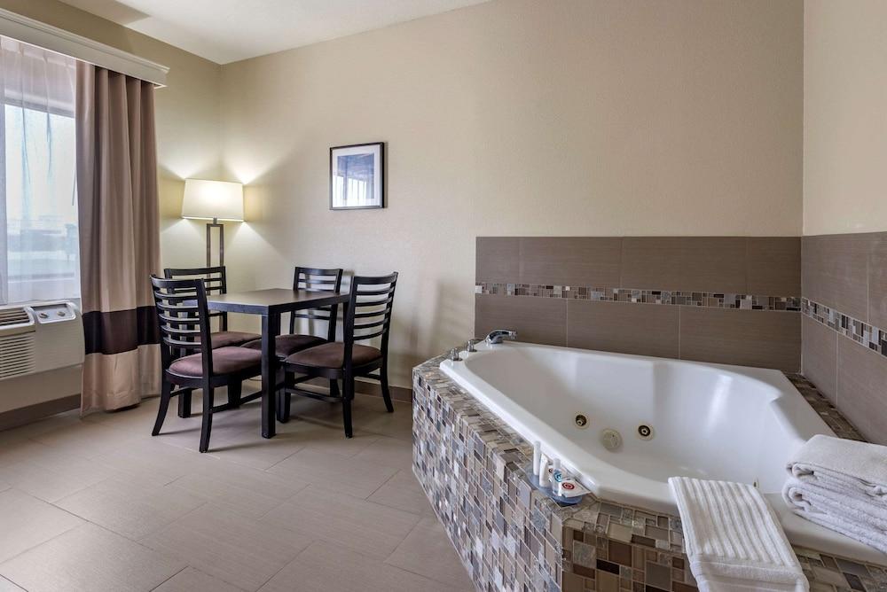 Comfort Inn & Suites Fruita - Grand Junction photo 20