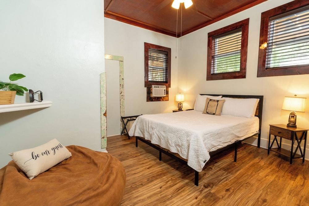 Depot Village photo 70