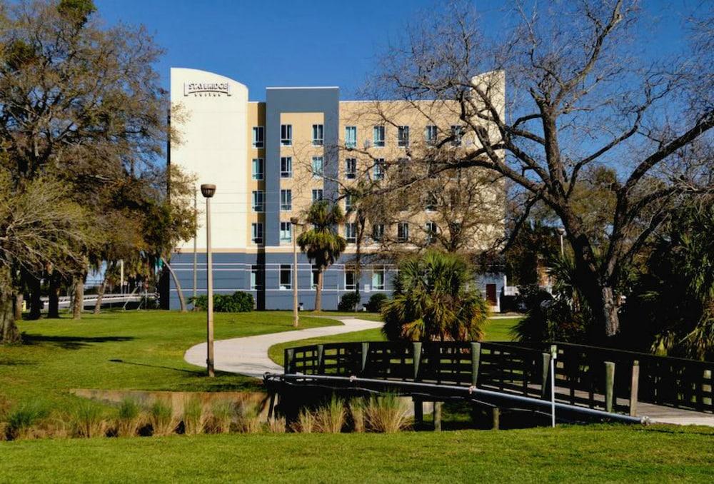 Staybridge Suites St. Petersburg Downtown by IHG — hotel in St. Petersburg